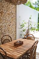 Amaka Villas