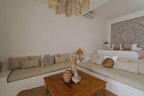 Amaka Villas