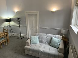 Hursley Lodge