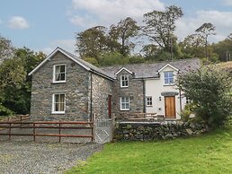 Tyn Llwyn