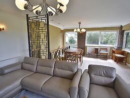 Pant Golau House