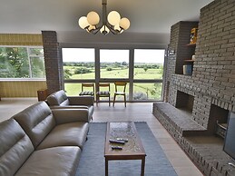 Pant Golau House