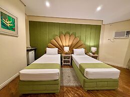 Coco Grande Hotel
