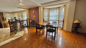 Coco Grande Hotel