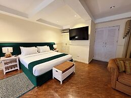 Coco Grande Hotel