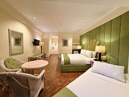 Coco Grande Hotel