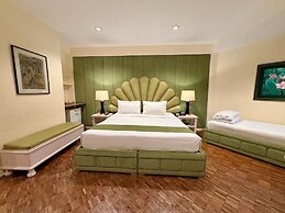 Coco Grande Hotel
