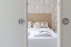 White Gioberti Guesthouse