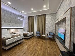 Ada Hotel