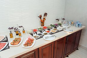 Ada Hotel