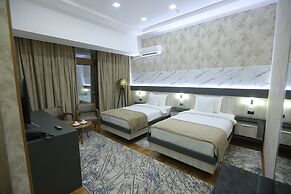 Ada Hotel