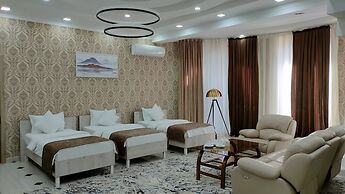 Ada Hotel