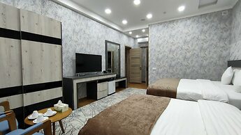 Ada Hotel