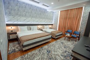 Ada Hotel