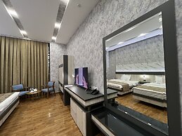 Ada Hotel