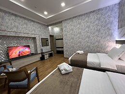 Ada Hotel
