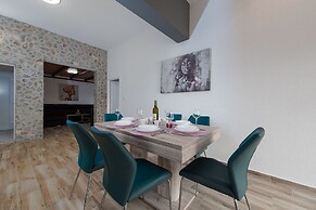 Villa Fenix