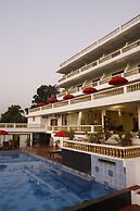 SPARV Aulakhs Resort