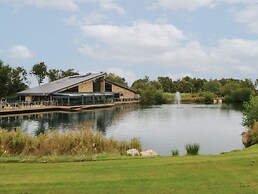 10 Cheviot View