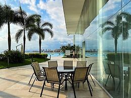 CONDO P BY TRVL2HM
