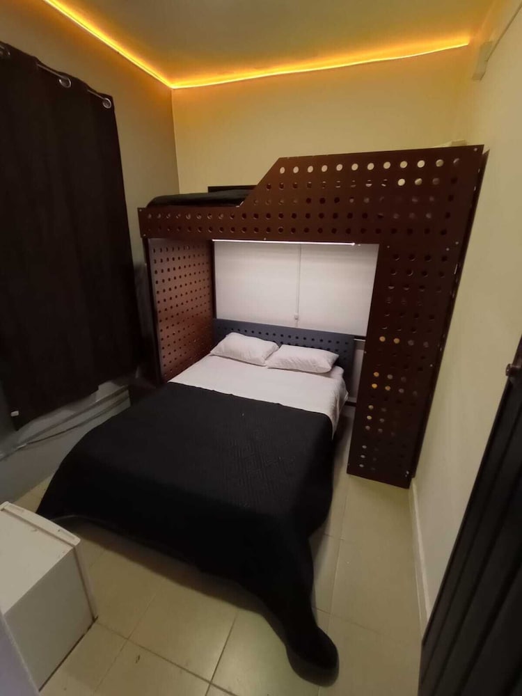 HOSTAL CONDESA