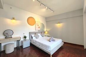 Star Regency by Plush