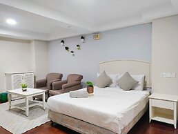 Star Regency by Plush