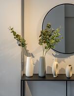 Star Regency by Plush
