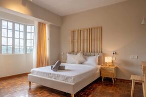 Star Regency by Plush