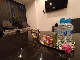 Black Pearl Luxury Apartments