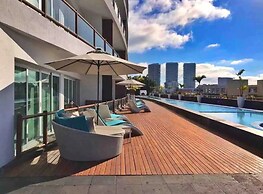 CONDO D12 BY TRVL2HM