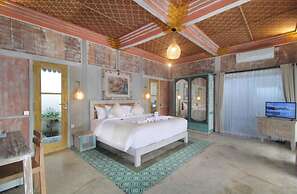 Casa Batu Belig