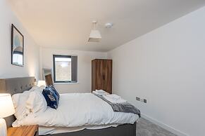 Modern & Stylish 2 Bed York Apartment
