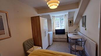Coynant Farm Guest House