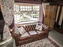 Bute Cottage