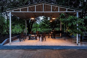 CosmicStays Casa Ivory Pool Villa Mulshi