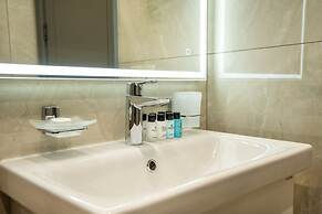 Hilltop North Avenue by Stellar Hotels