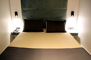 Axu Airport Hotel