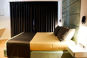 Axu Airport Hotel