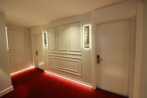 Axu Airport Hotel