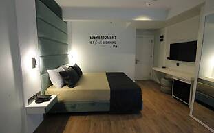 Axu Airport Hotel