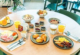 B&B HOTEL Geneva Airport