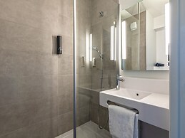 B&B HOTEL Landerneau Bois Noir