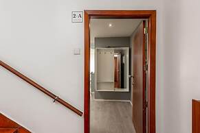 Capela 2 in Oporto With 1 Bathrooms