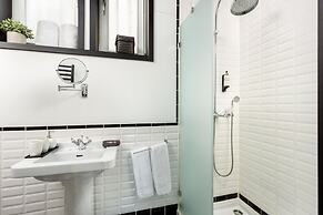 Torre 2 in Oporto With 1 Bathrooms