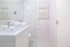 Tower 1F in Oporto With 1 Bathrooms