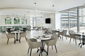 Element by Marriott West Bay Doha