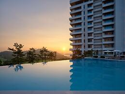 The Heaven Resort