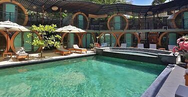 Saranda Boutique Hotel