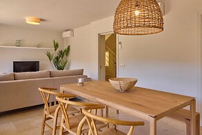Universal Aquamarin Beach Houses